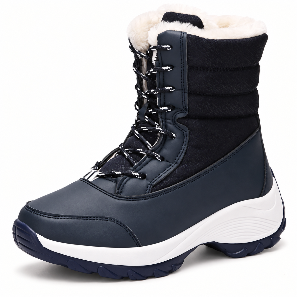Bottes randonnée neige femme bleu marine et blanc vue trois-quarts sur fond blanc chaud