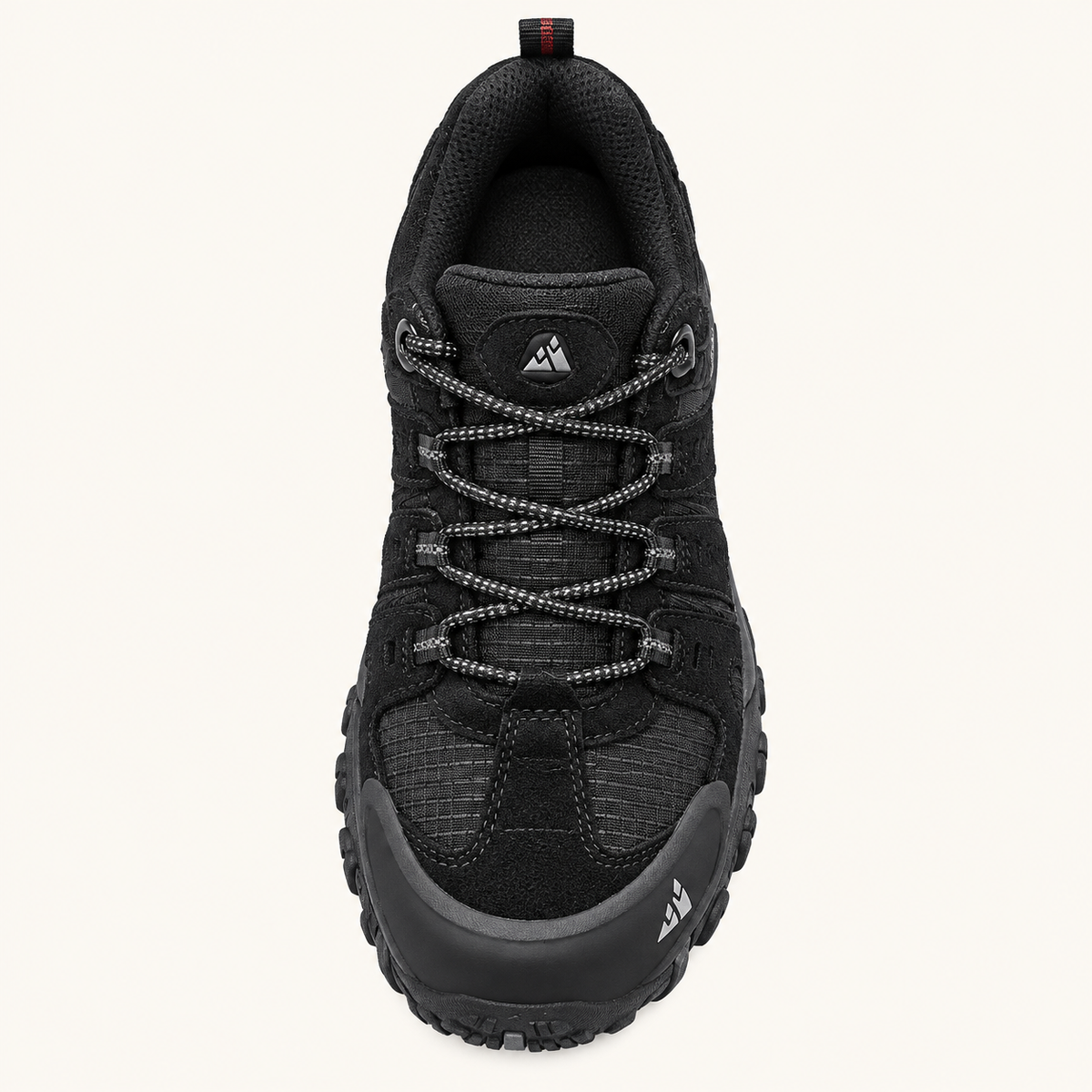Chaussure randonnée femme noire – vue dessus du laçage et du col