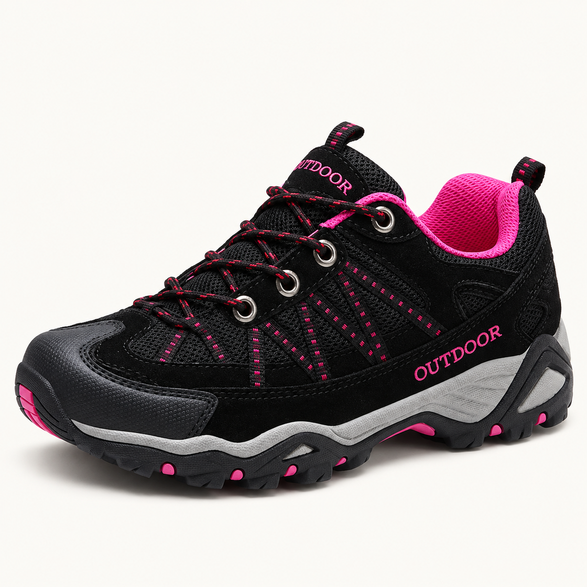 Chaussure randonnée légère et polyvalente noire et rose sur fond blanc
