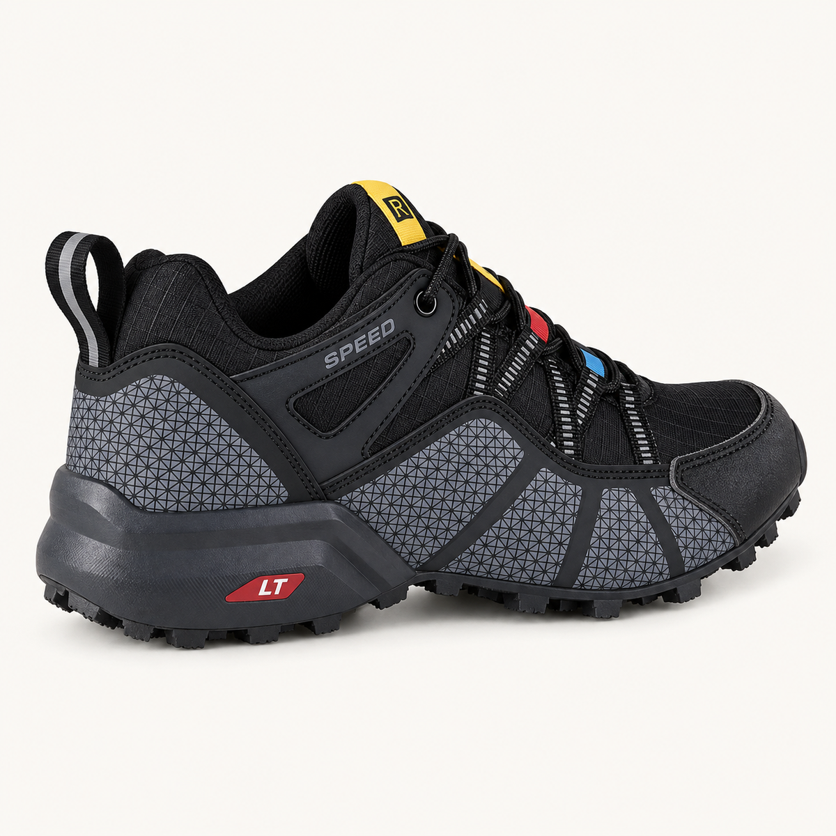 Chaussure randonnée rapide Noire – vue arrière trois-quarts du talon et de la plateforme