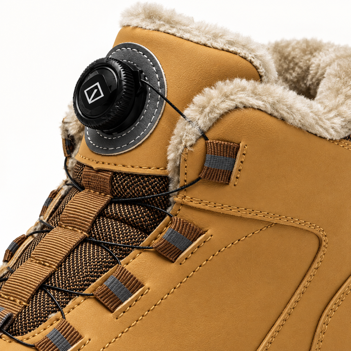 Botte randonnée cuir femme jaune – détail cuir, col et fermeture