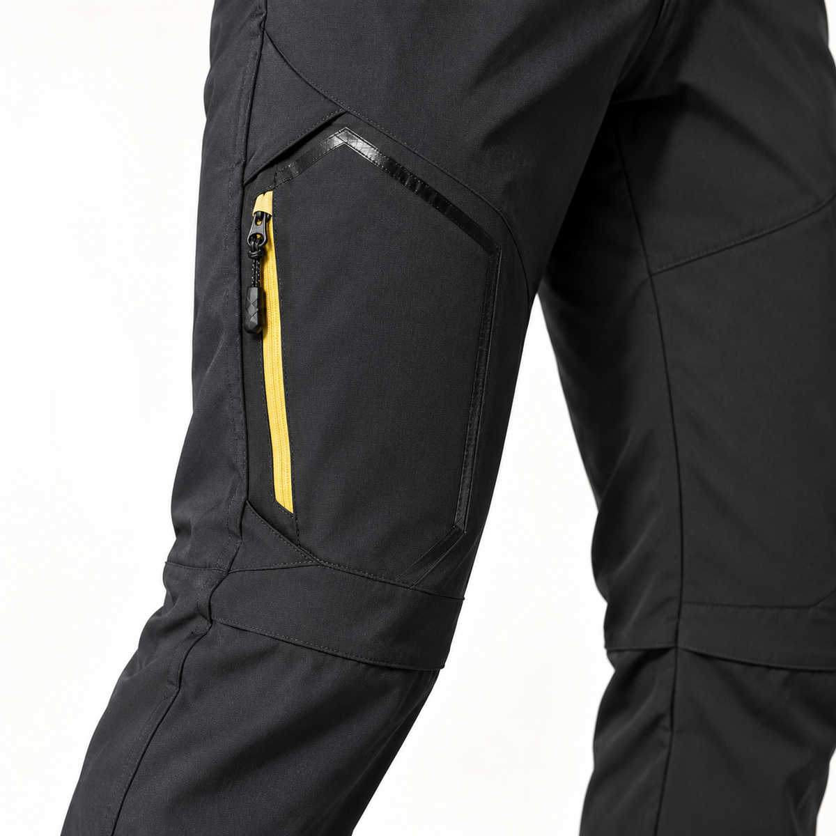 Poche zippée du pantalon coupe vent randonnée