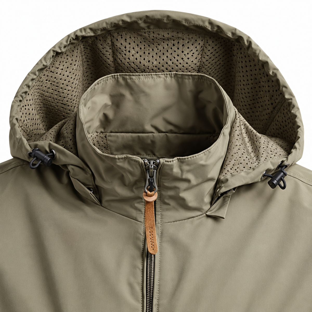 Veste de randonnée kaki – détail capuche et cordons