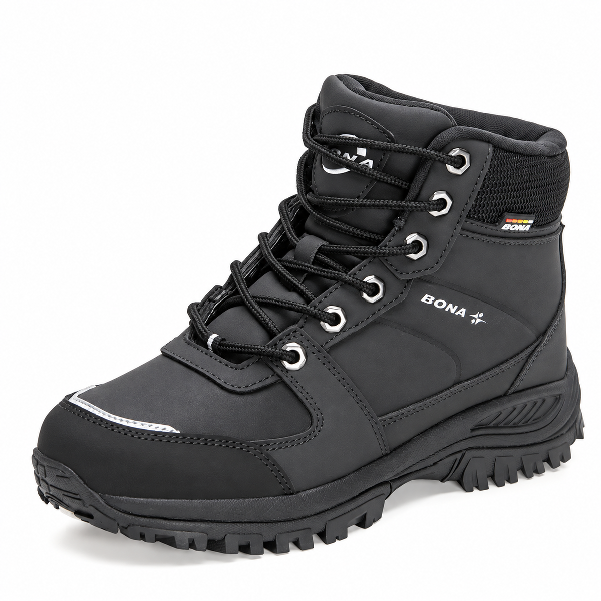 Chaussure randonnée montante imperméable Gris foncé sur fond blanc chaud