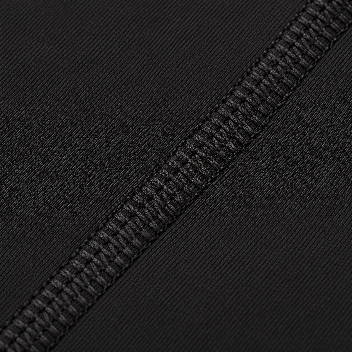 Couture et matière du legging pantalon noir