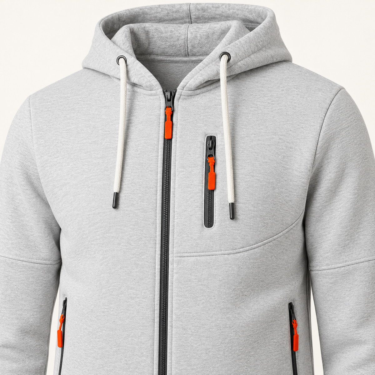 Veste randonnée hoodie – détail poche poitrine zippée