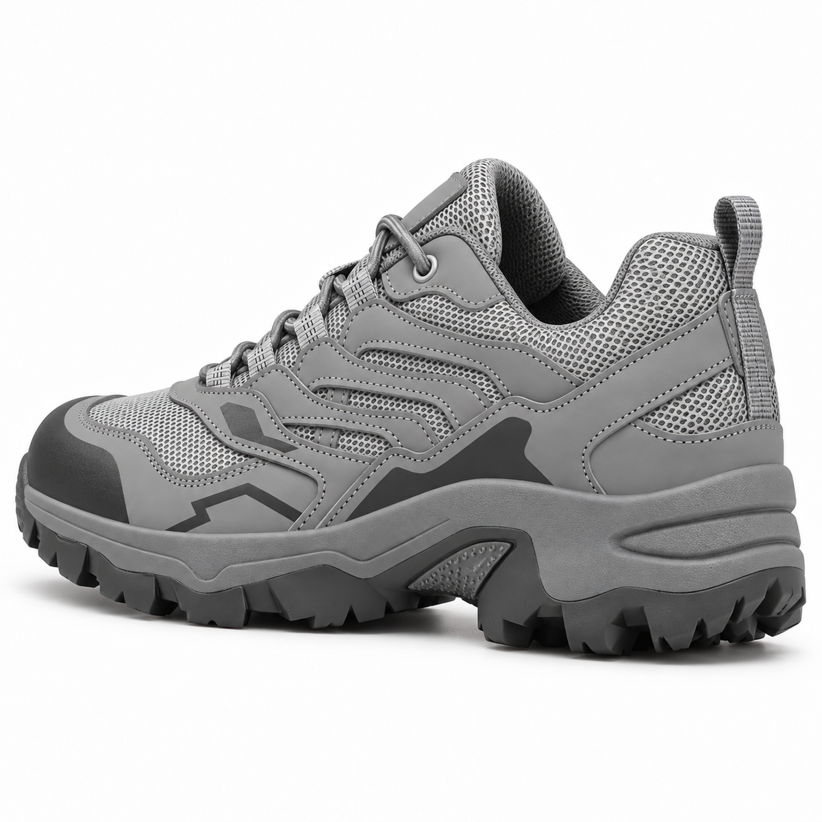 Chaussure d’approche randonnée grise complète avec semelle crantée physiquement attachée