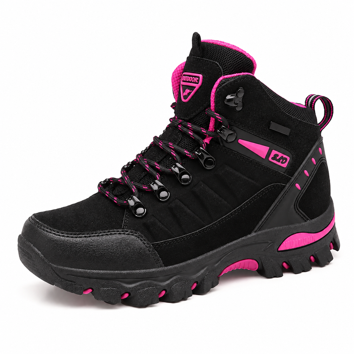 Chaussure randonnée noir et rose vue trois-quarts sur fond blanc chaud