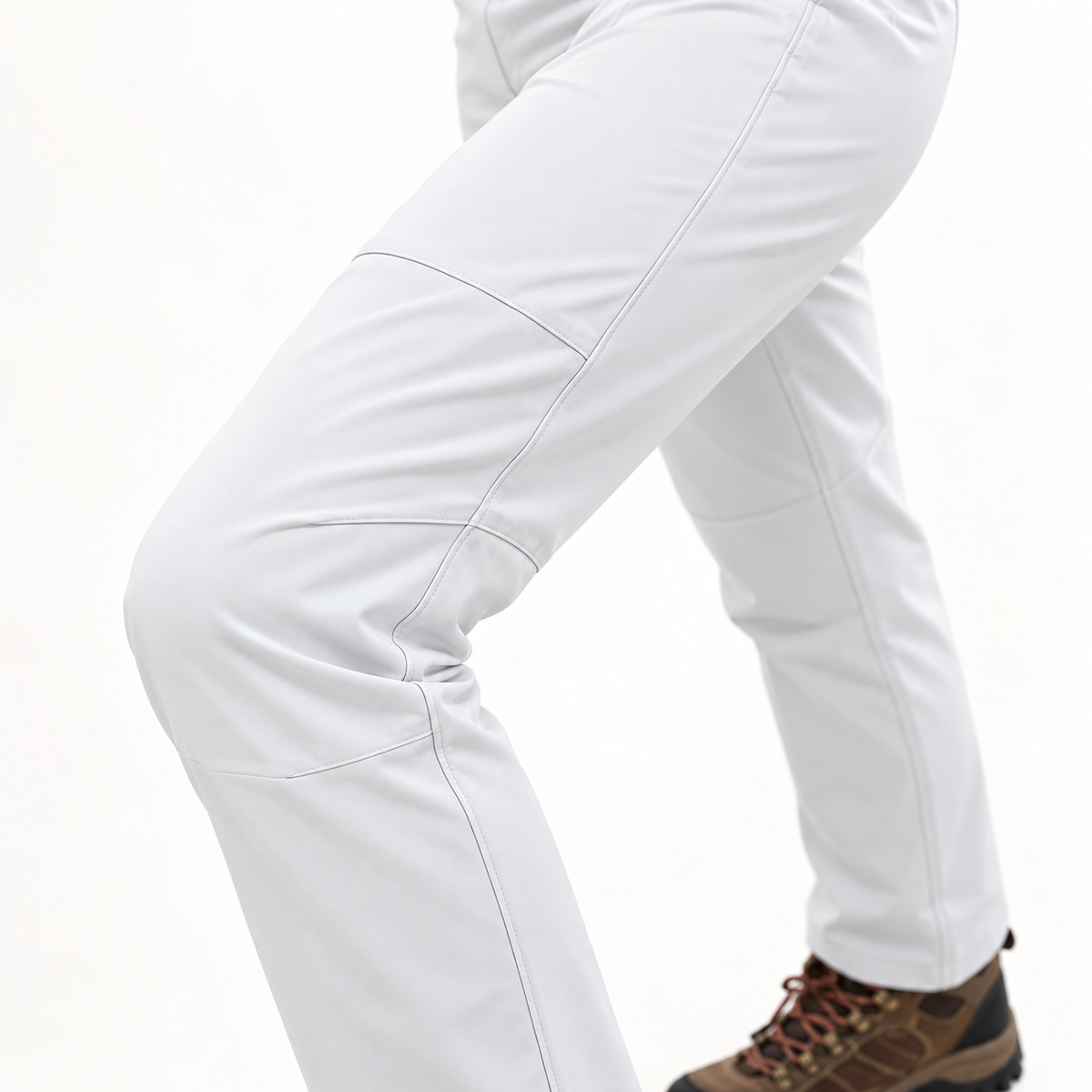 Genou articulé du pantalon raquette femme