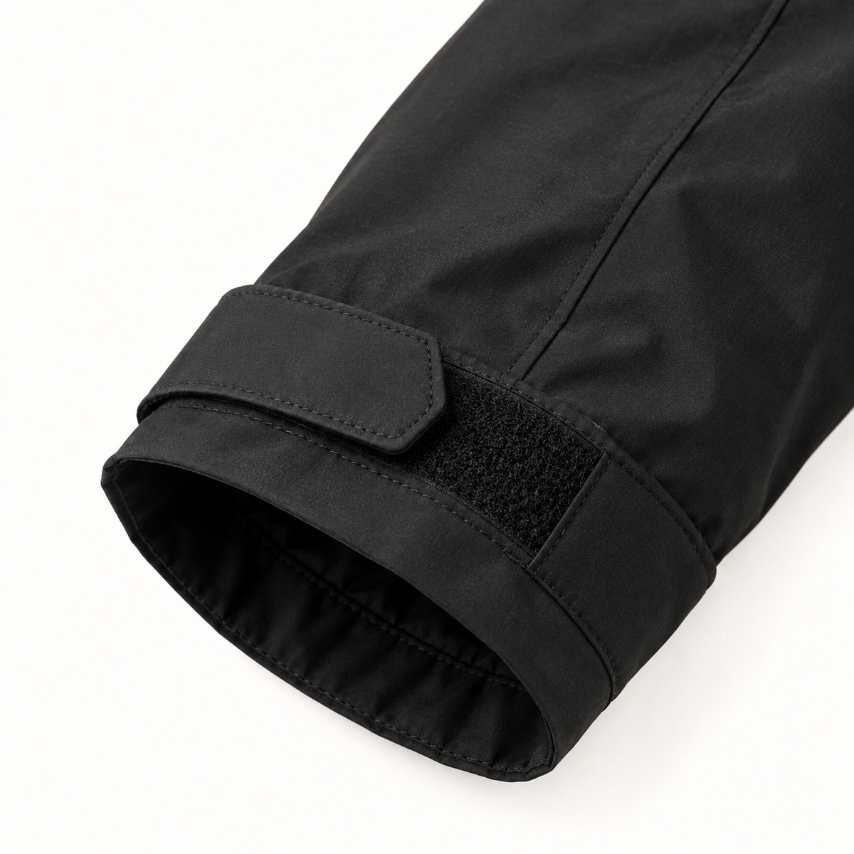 Veste randonnée homme déperlante – détail poignet ajustable