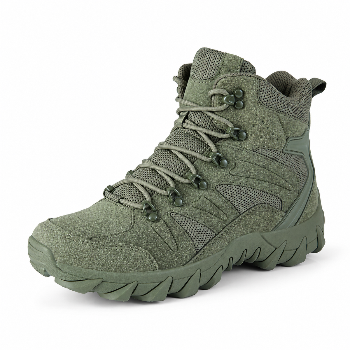 Chaussure cuir haute randonnée verte – vue trois-quarts sur fond blanc