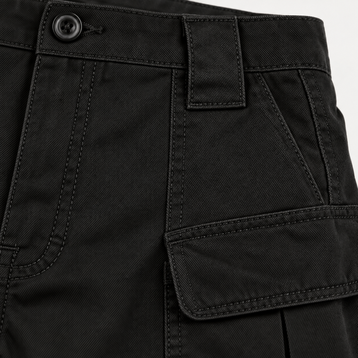 Short randonnée robuste noir – tissu et coutures