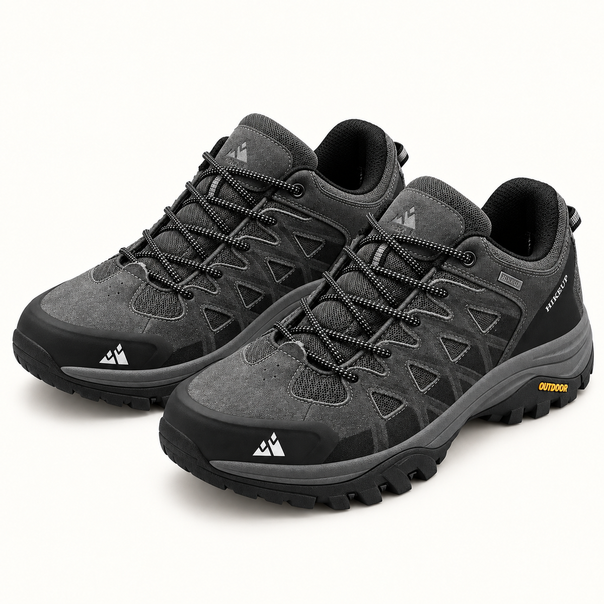 08d chaussures randonnee homme grises paire