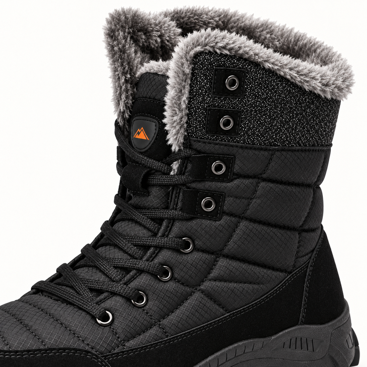 Chaussure randonnée homme haute montagne noire détail de la doublure chaude et du laçage
