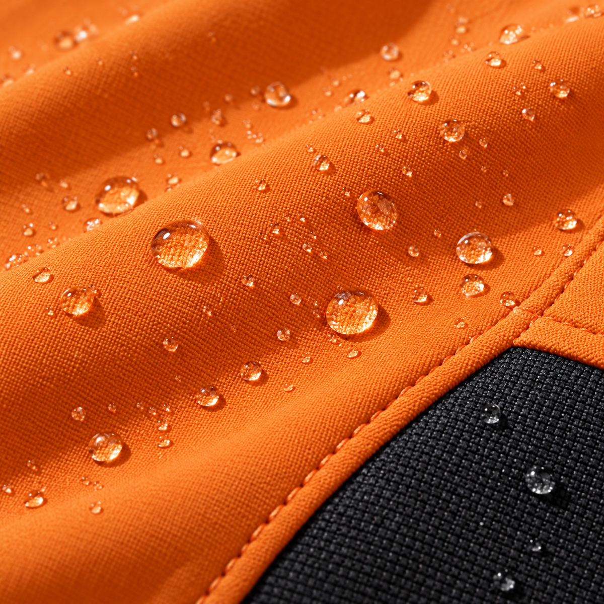 Tissu déperlant du pantalon randonnée raquette homme orange