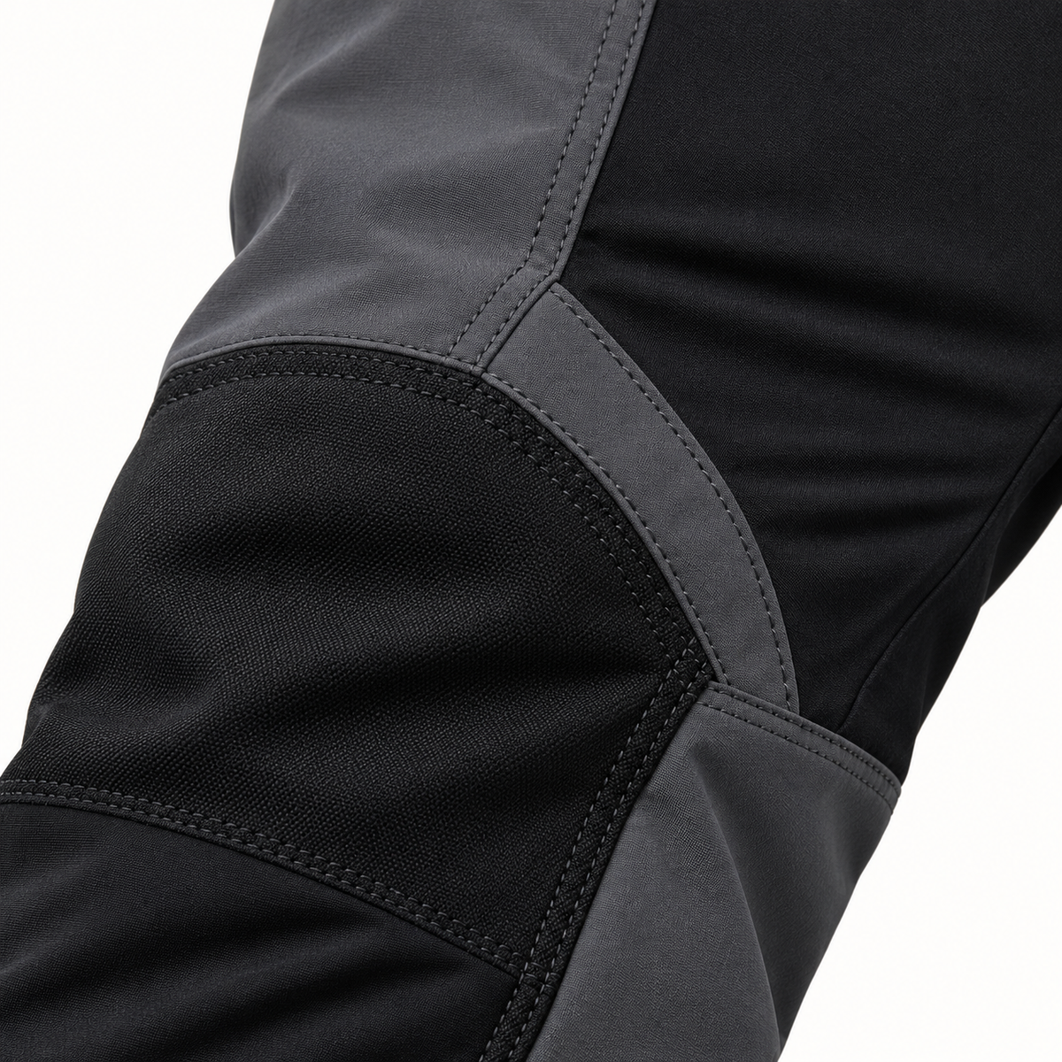 Tissu et coutures du pantalon randonnée stretch homme