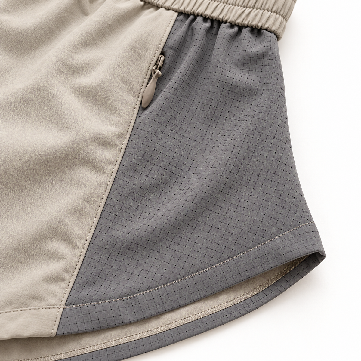 Matière ripstop et coutures du short lyocell randonnée