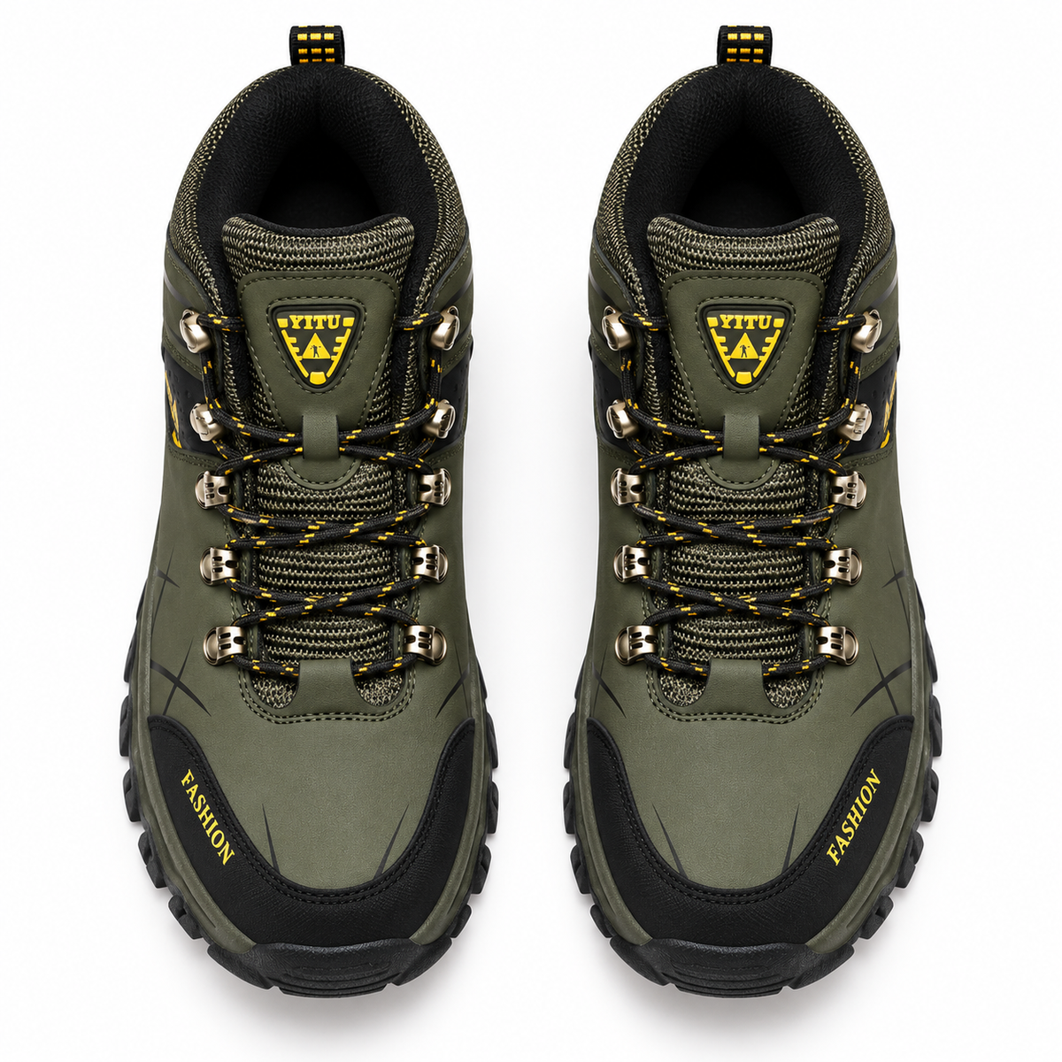Paire complète de chaussures randonnée hiver imperméables vertes vue du dessus avec ouvertures et laçage