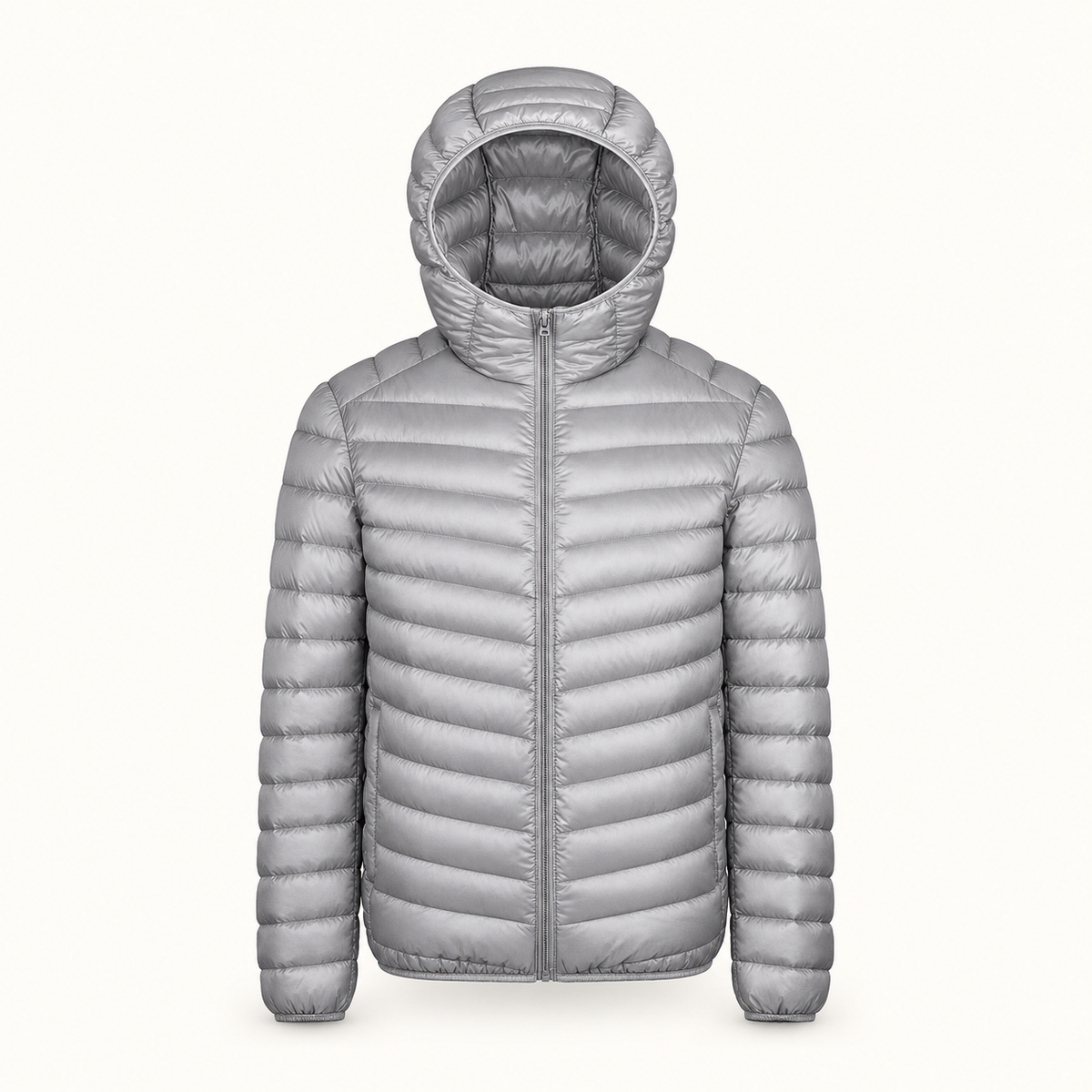Doudoune haut de gamme homme grise – vue de face avec capuche