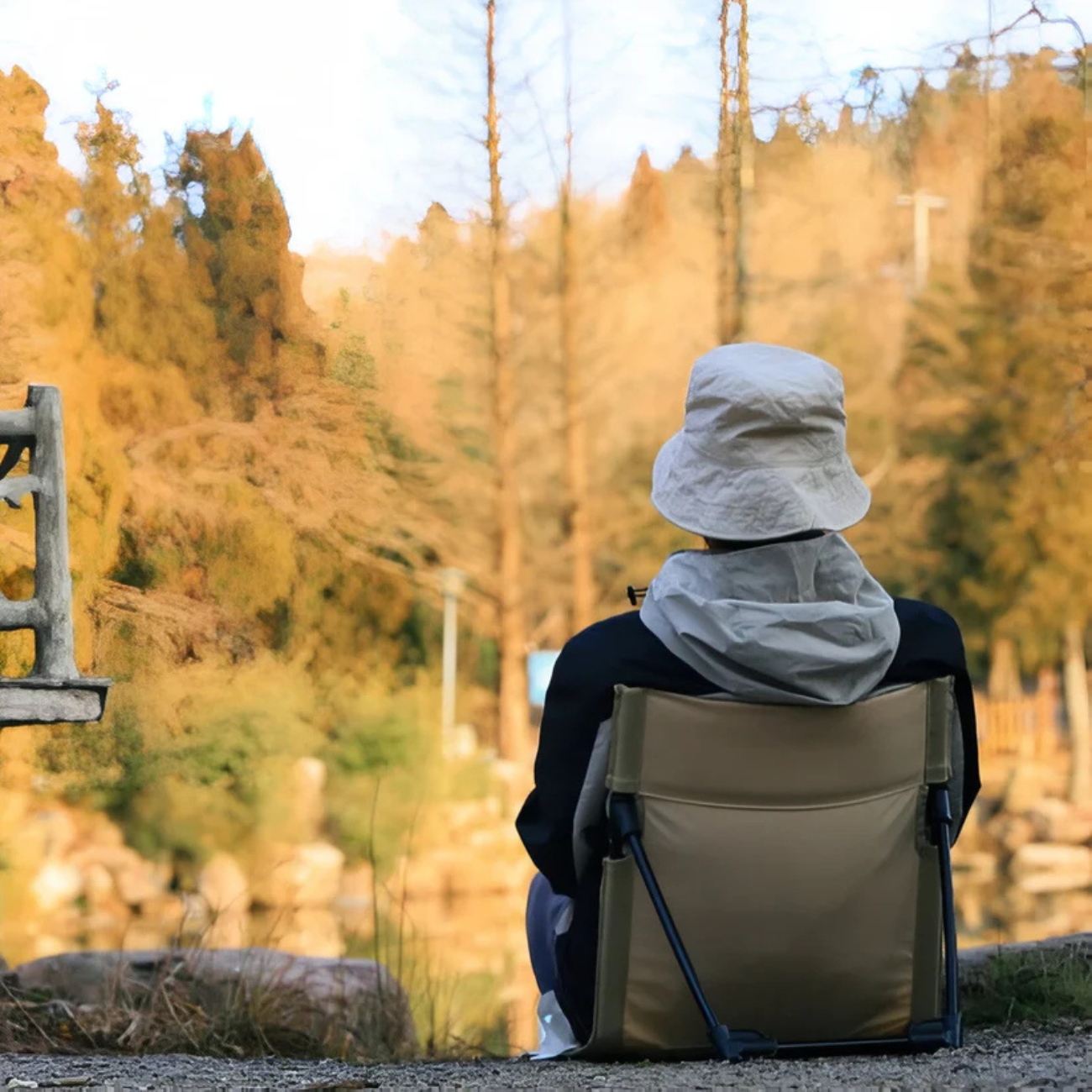 Chaise Au Sol