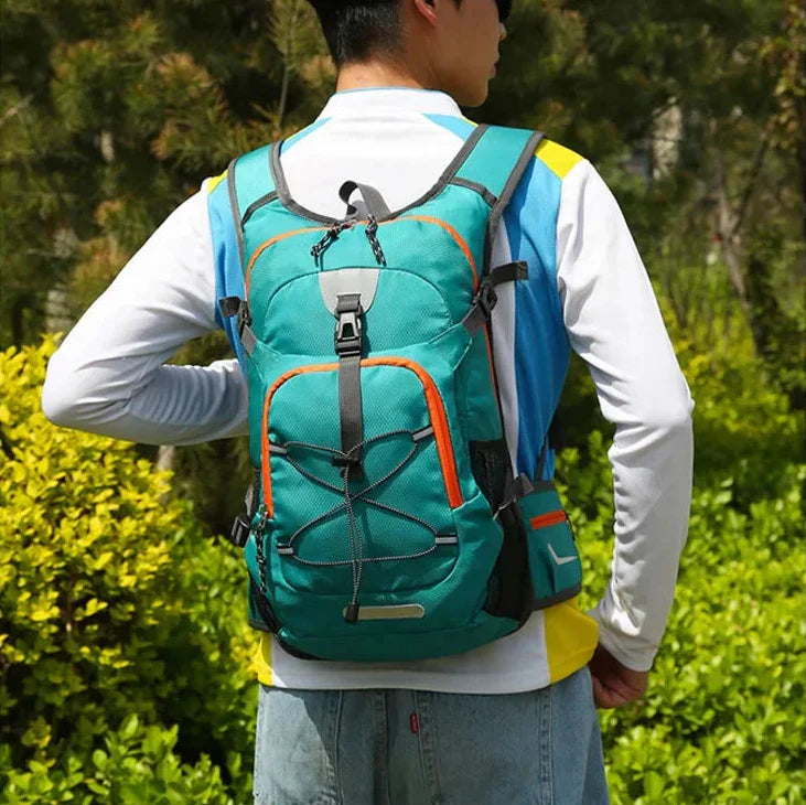 Sac de Randonnée 25L Léger Compatible Poche à Eau et Bande Réfléchissante - RidgeLite 25 - Esprit Rando