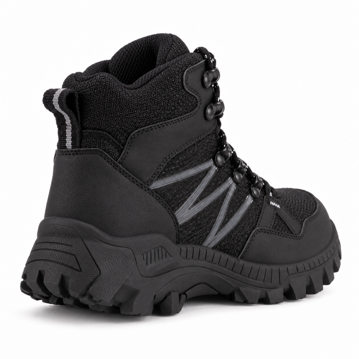 Botte randonnée junior noire – semelle crantée attachée