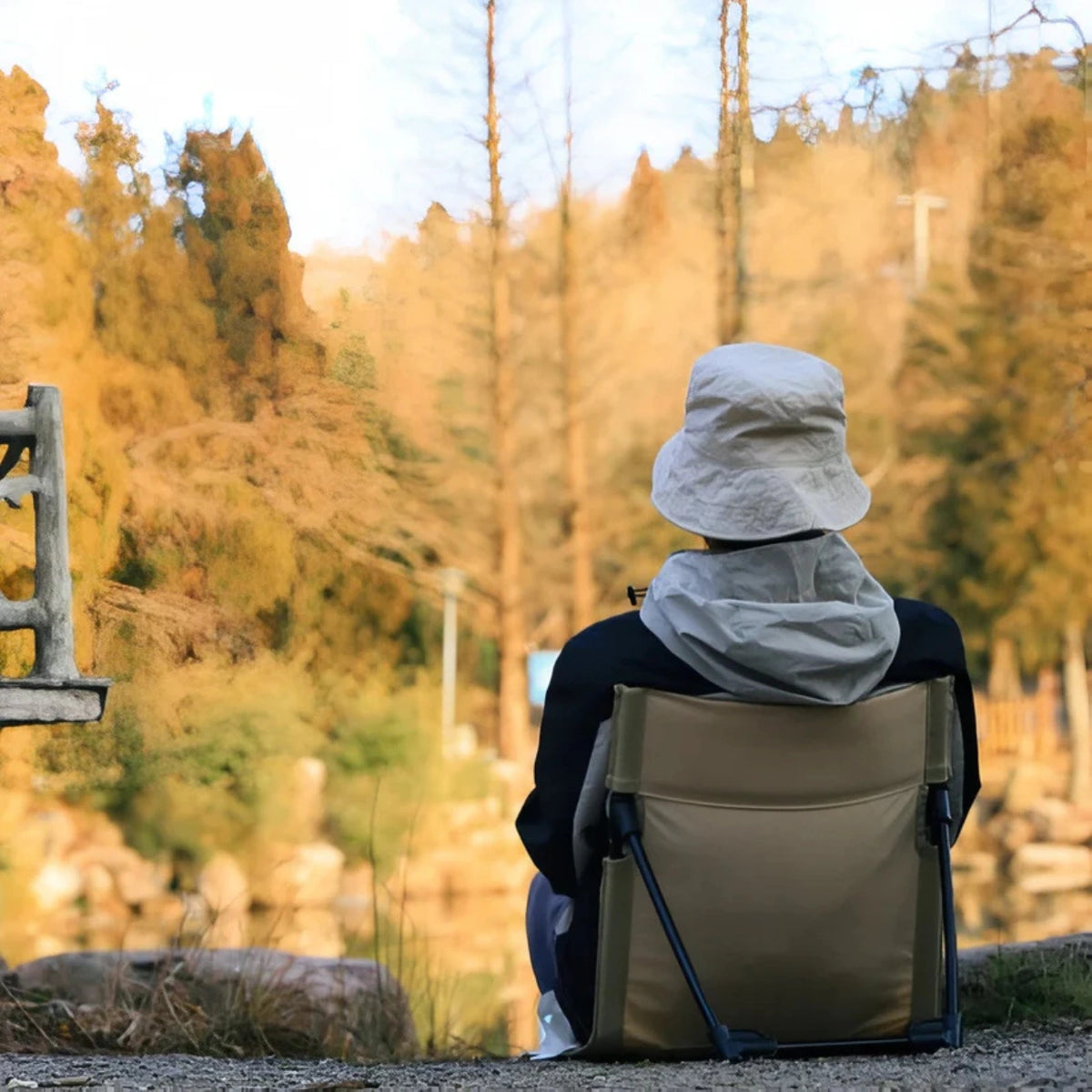 Chaise Au Sol 6