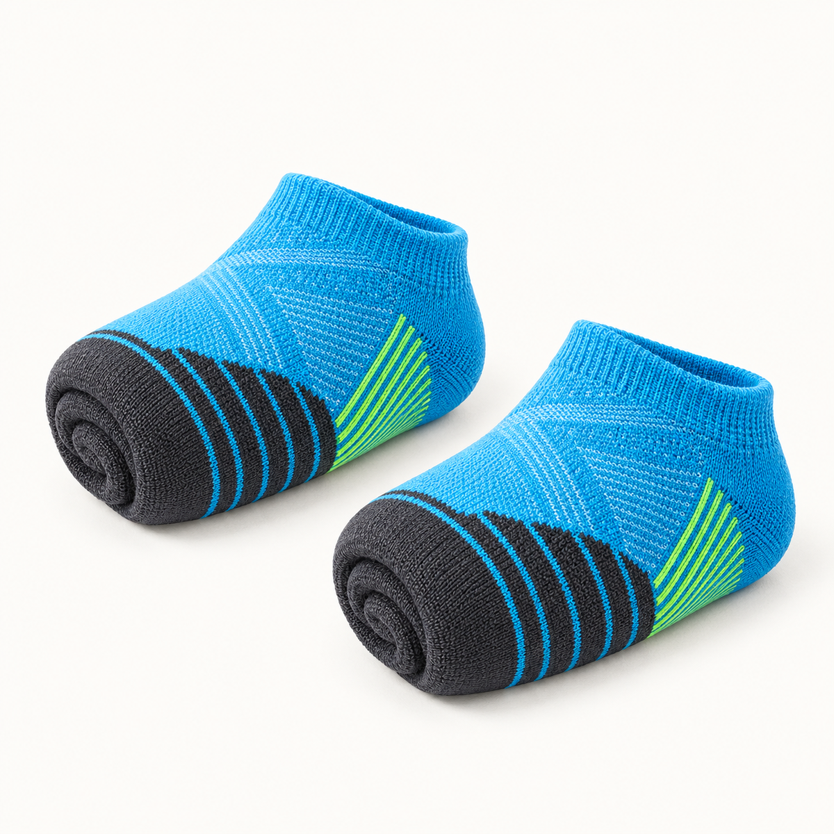 Chaussettes de randonnée courtes femme bleues roulées