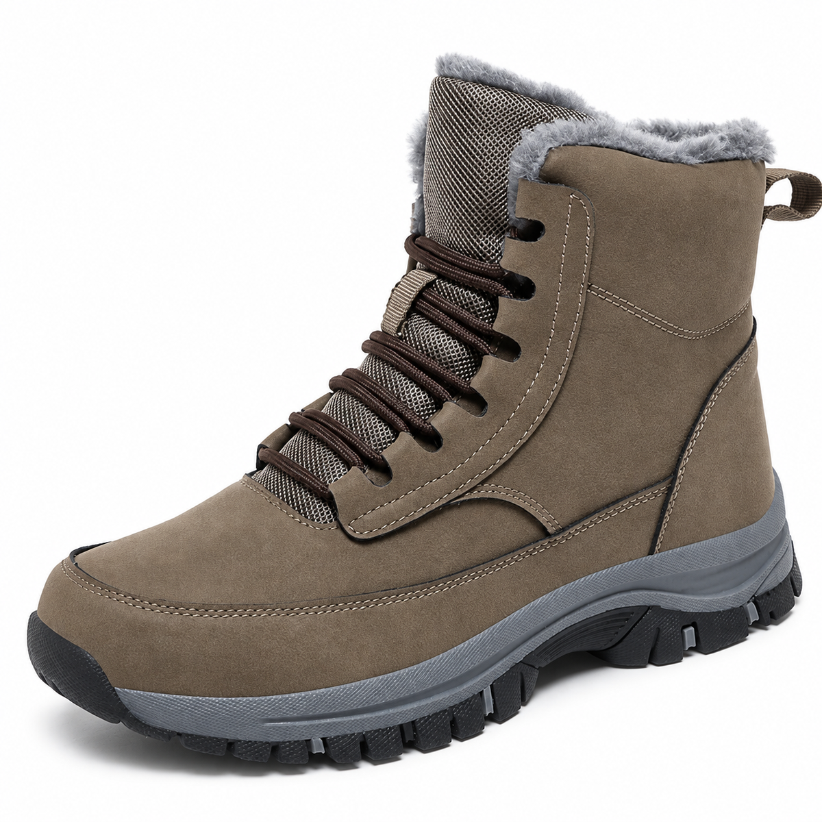 Chaussure randonnée daim kaki – vue trois-quarts sur fond blanc