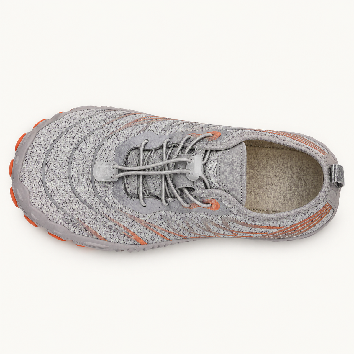 Chaussure randonnée doigt de pied grise – vue du dessus et laçage rapide