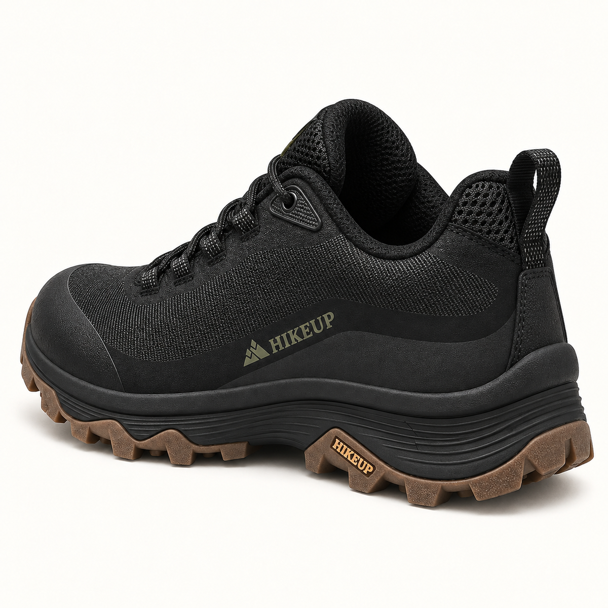 Chaussure randonnée pied plat noire complète vue arrière avec talon, col et semelle attachée