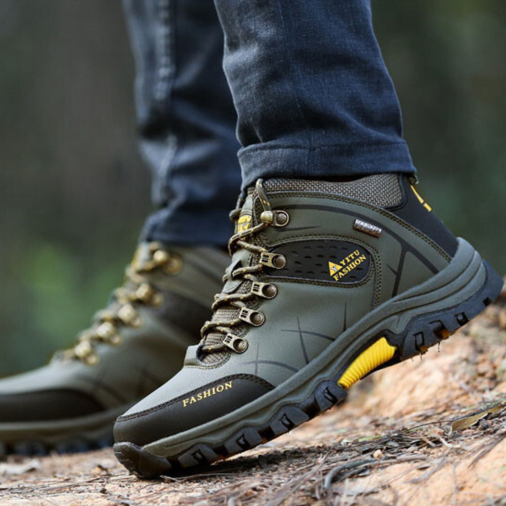 Bottes de Randonnée en cuir pour Homme vert porté