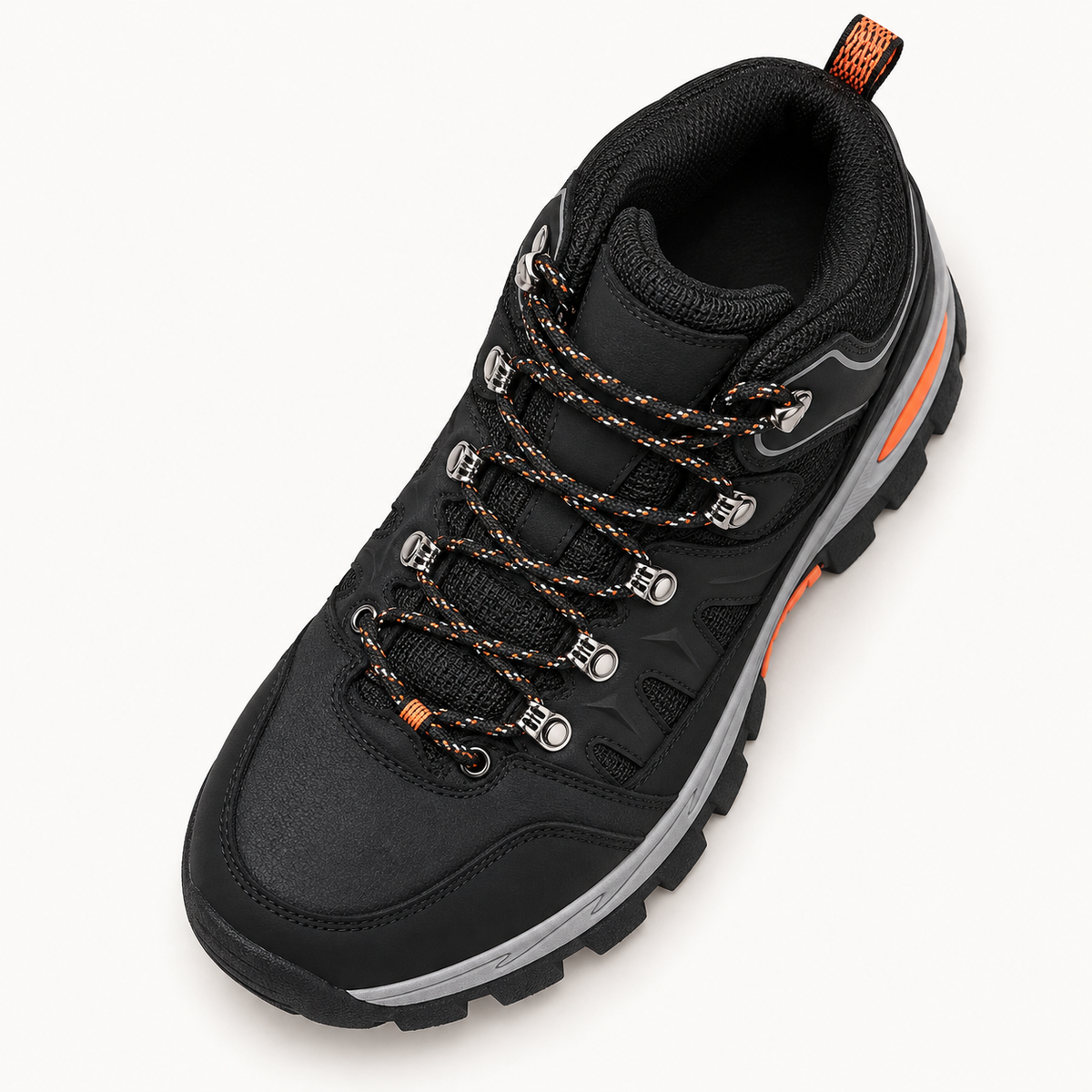 Chaussure mid randonnée légère noire vue du dessus avec laçage et col visibles