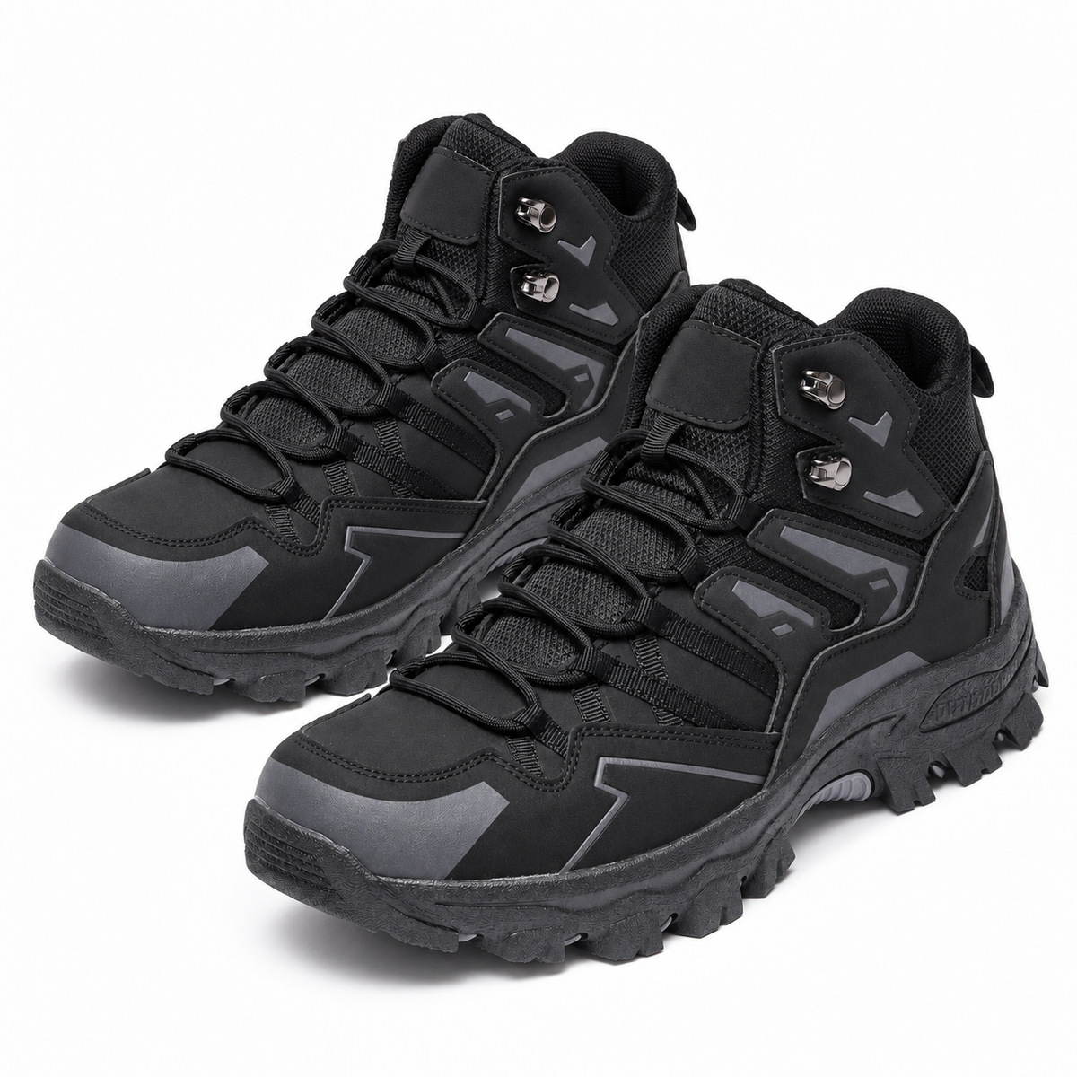 Paire complète de chaussures randonnée femme noires montantes vue trois-quarts