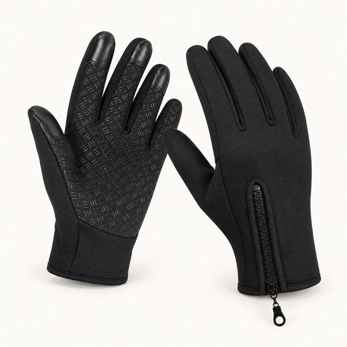 Gant antidérapant randonnée noir — paire légèrement courbée