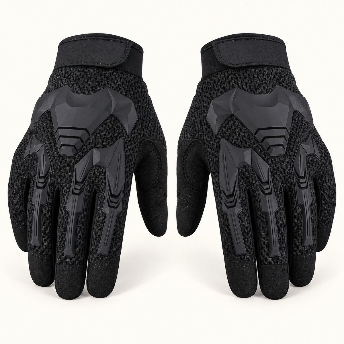 Gant pour escalade — paire noire, protections dorsales cohérentes