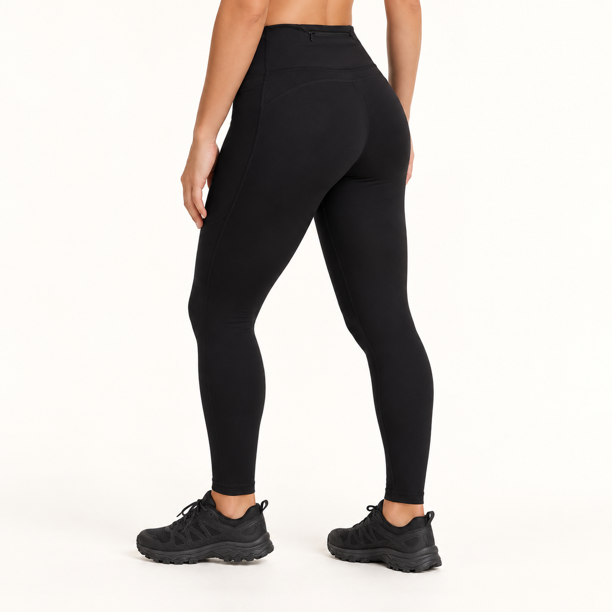 Legging été femme noir en vue trois-quarts dos