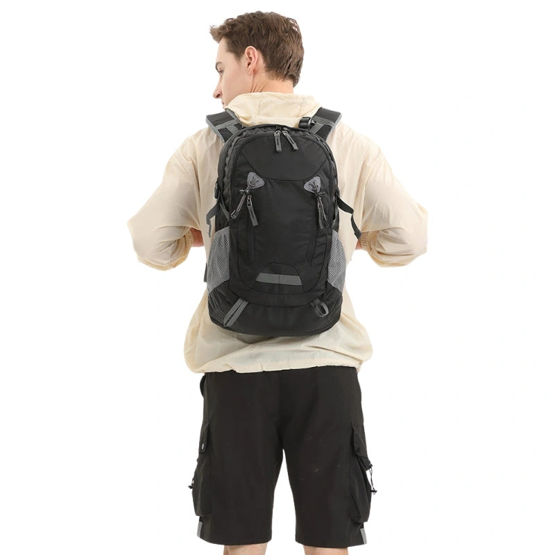 Petit Sac À Dos De Randonnée Pratique 3