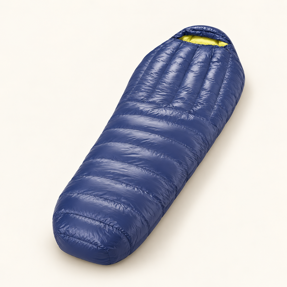 Sac De Couchage -50°c — trois-quarts depuis le pied, fermé