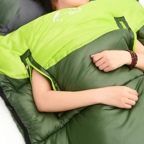Sac de Couchage Grand Froid en Tissu Résistant