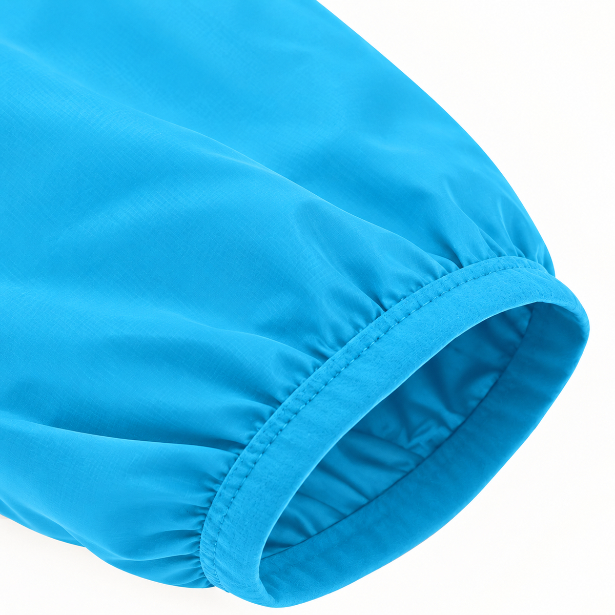 Veste randonnée bleue ciel – détail du poignet élastiqué