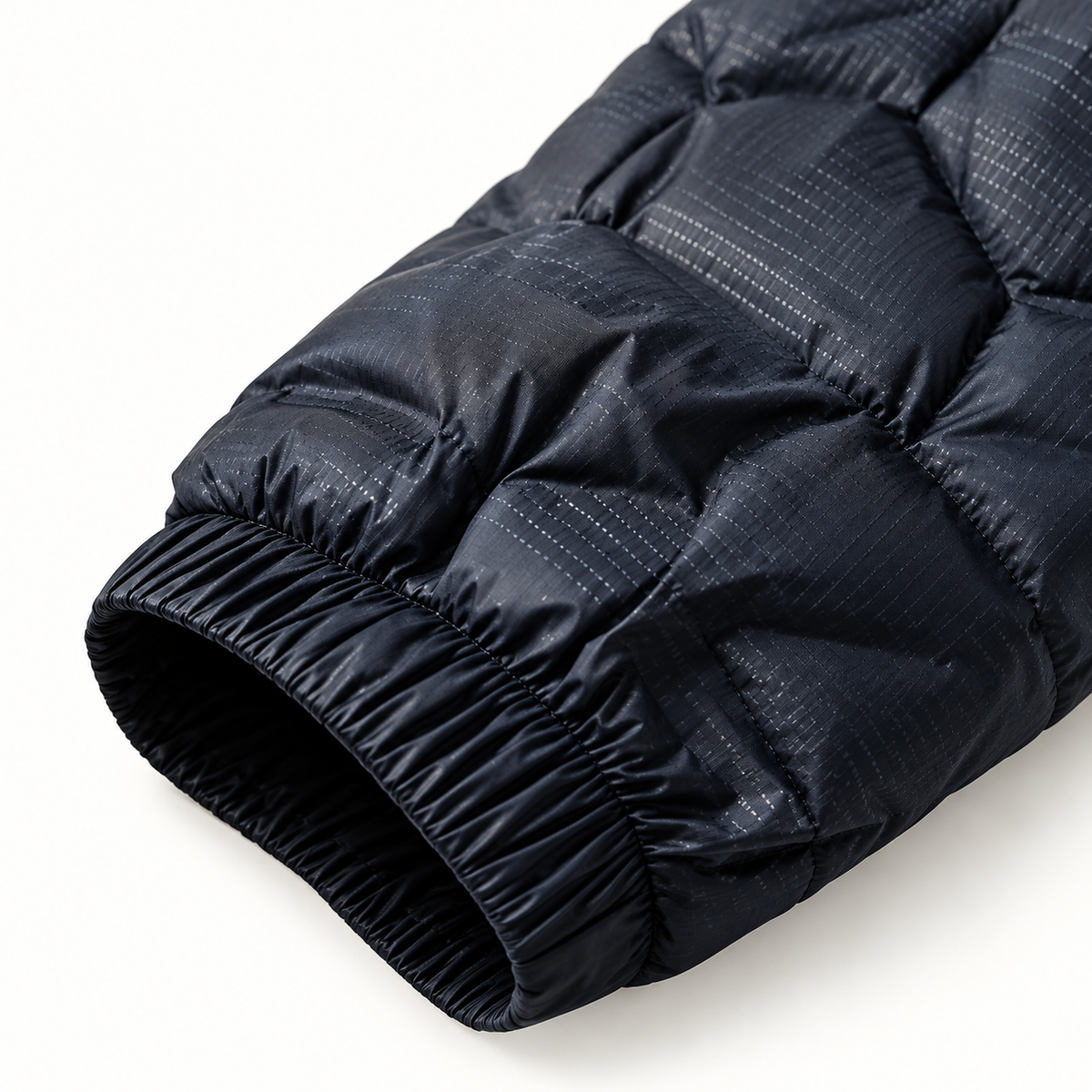 Veste randonnée froid bleue – détail poignet élastiqué